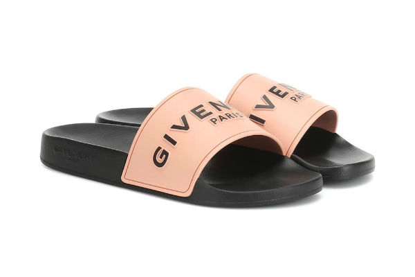 5 Of The Most Comfortable Slides To Wear At Home In Harlem