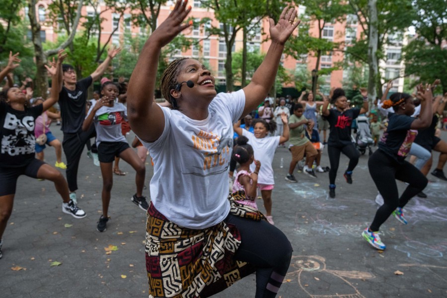 Mayor Adams, DCLA Commissioner Cumbo Announce Alvin Ailey City Hall Installation