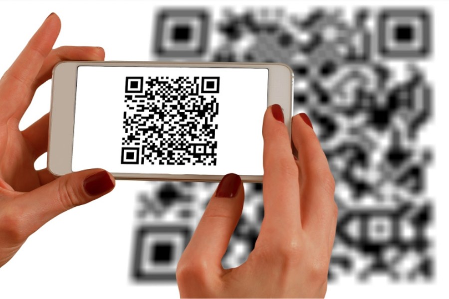 Beware of QR Code Scams - WSJ